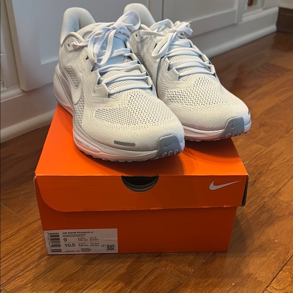 Nike Air Zoom Pegasus in White and Platinum Running shoes